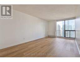 2825 - 33 Harbour Square, Toronto, ON M5J2Z6 Photo 14