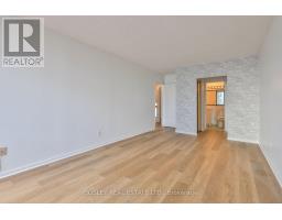 2825 - 33 Harbour Square, Toronto, ON M5J2Z6 Photo 16