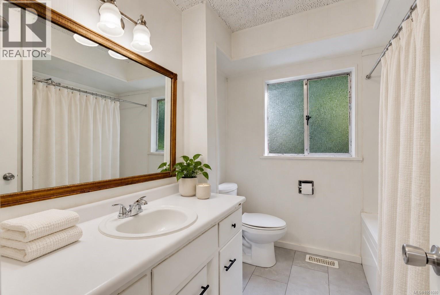 907 McAdoo Pl - 10