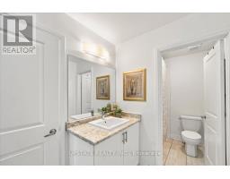 18 Blenheim Circle, Whitby, ON L1P0E2 Photo 32