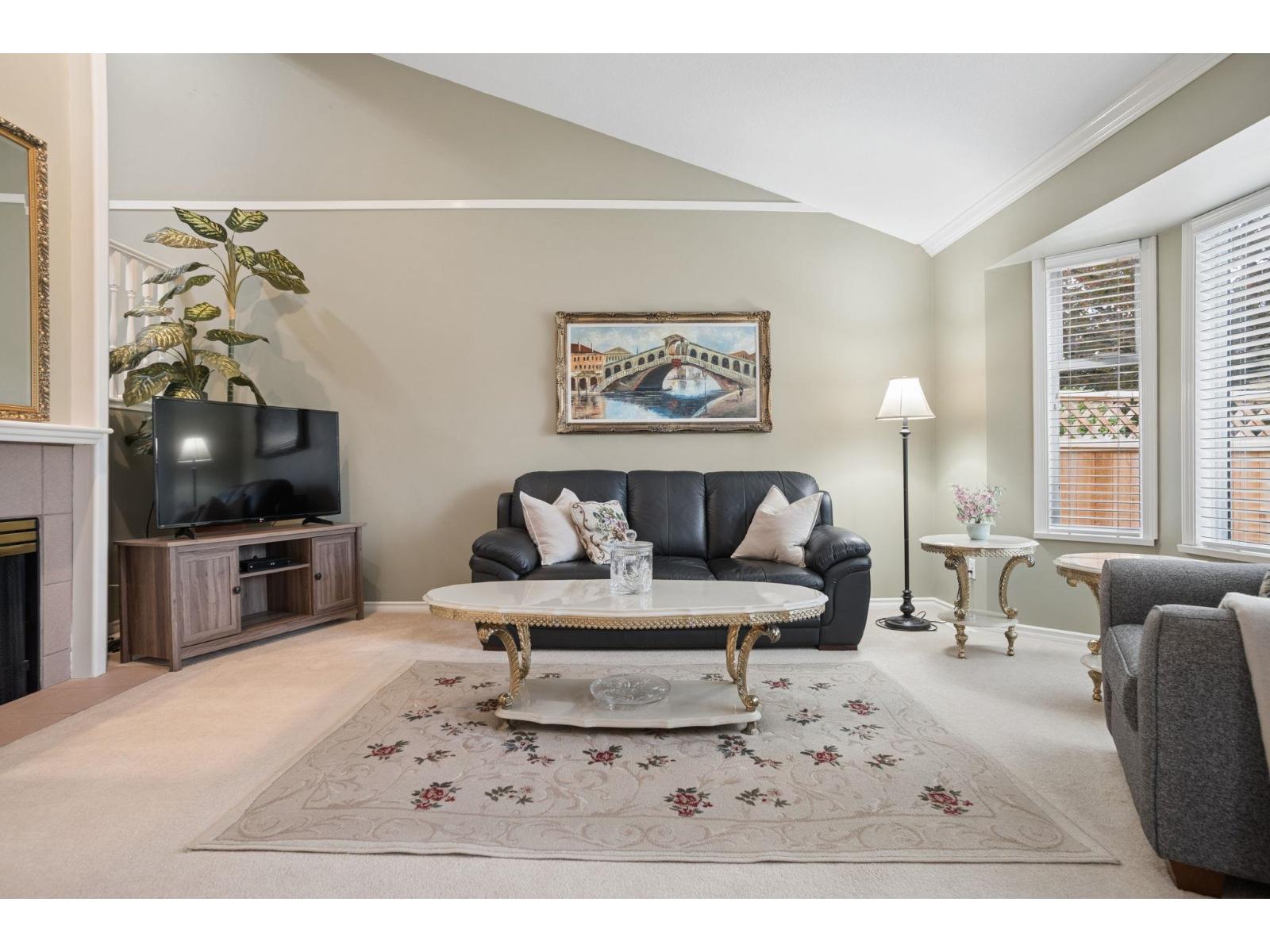 3 8567 164 STREET, Surrey