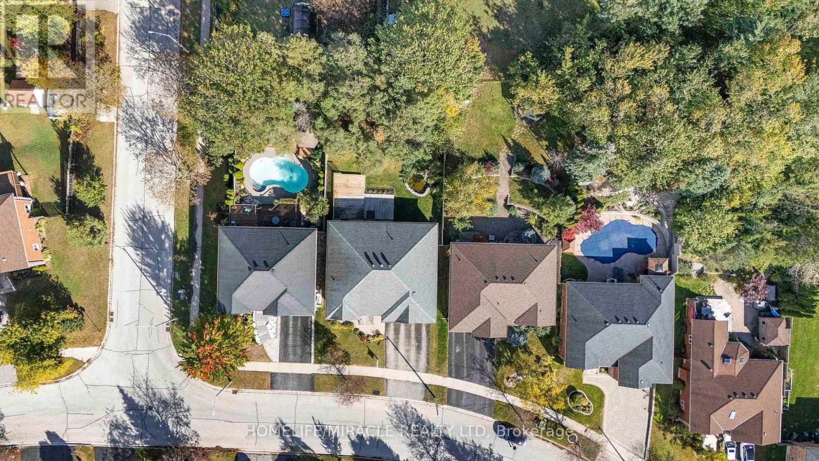 30 DOVE CRESCENT - 3
