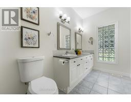 30 Dove Crescent, Barrie, ON L4N7Z3 Photo 18