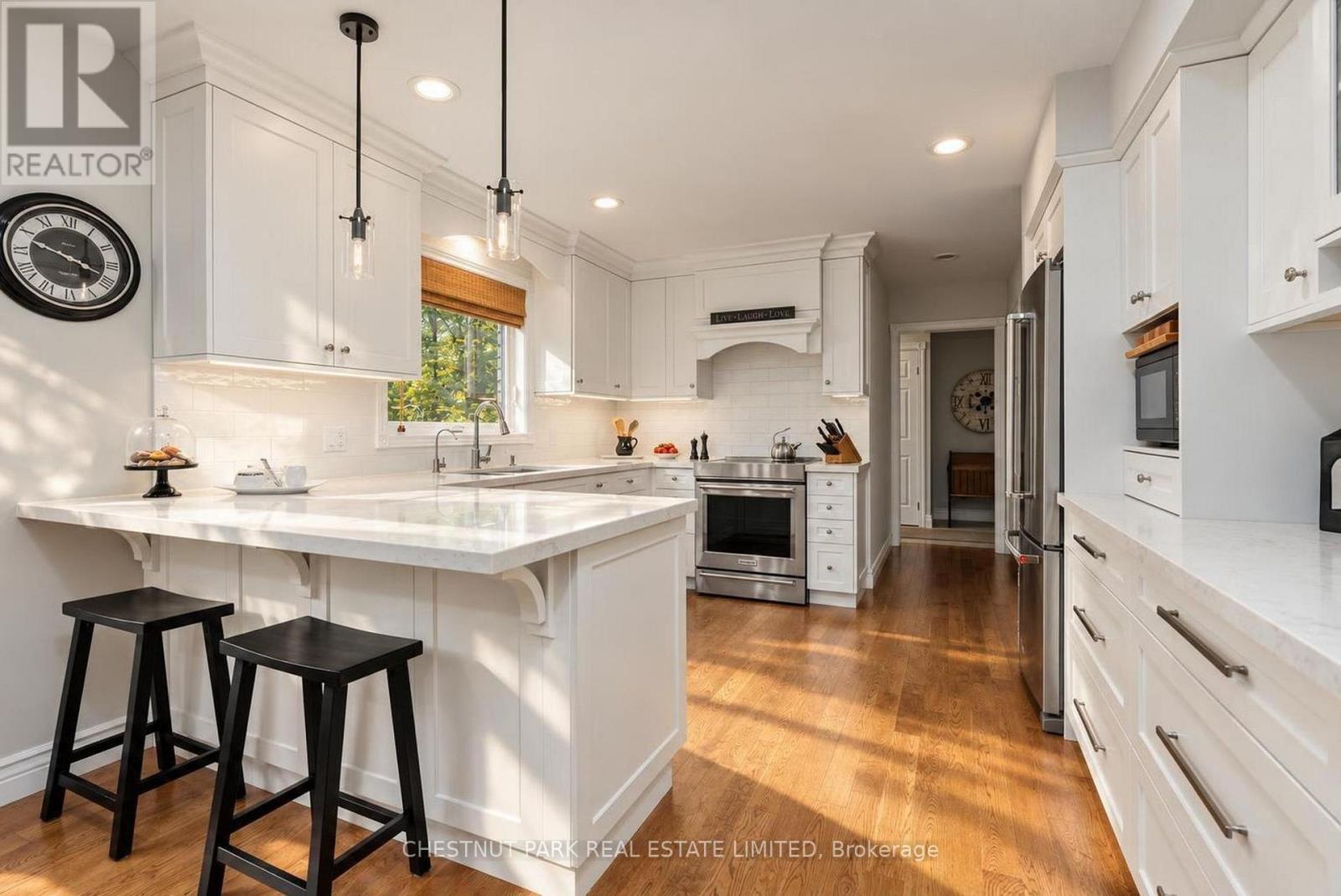 9 MILLS CIRCLE - 9