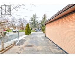 1328 Pinegrove Road, Oakville, ON L6L2X3 Photo 34