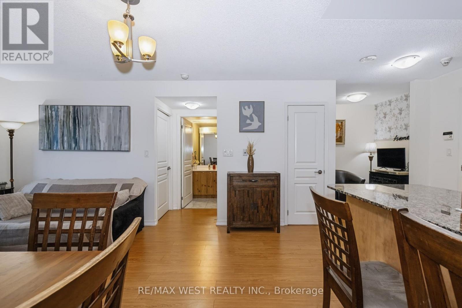 209- 1403 Royal York Road, Toronto, ON photo 18