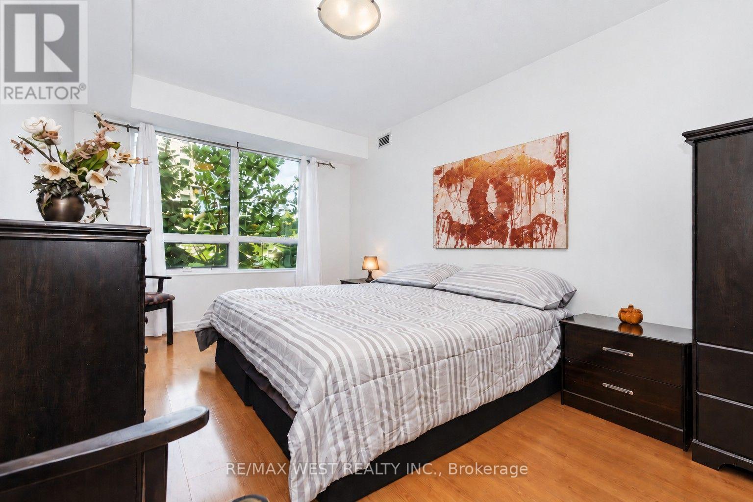 #209 1403 ROYAL YORK ROAD - 24