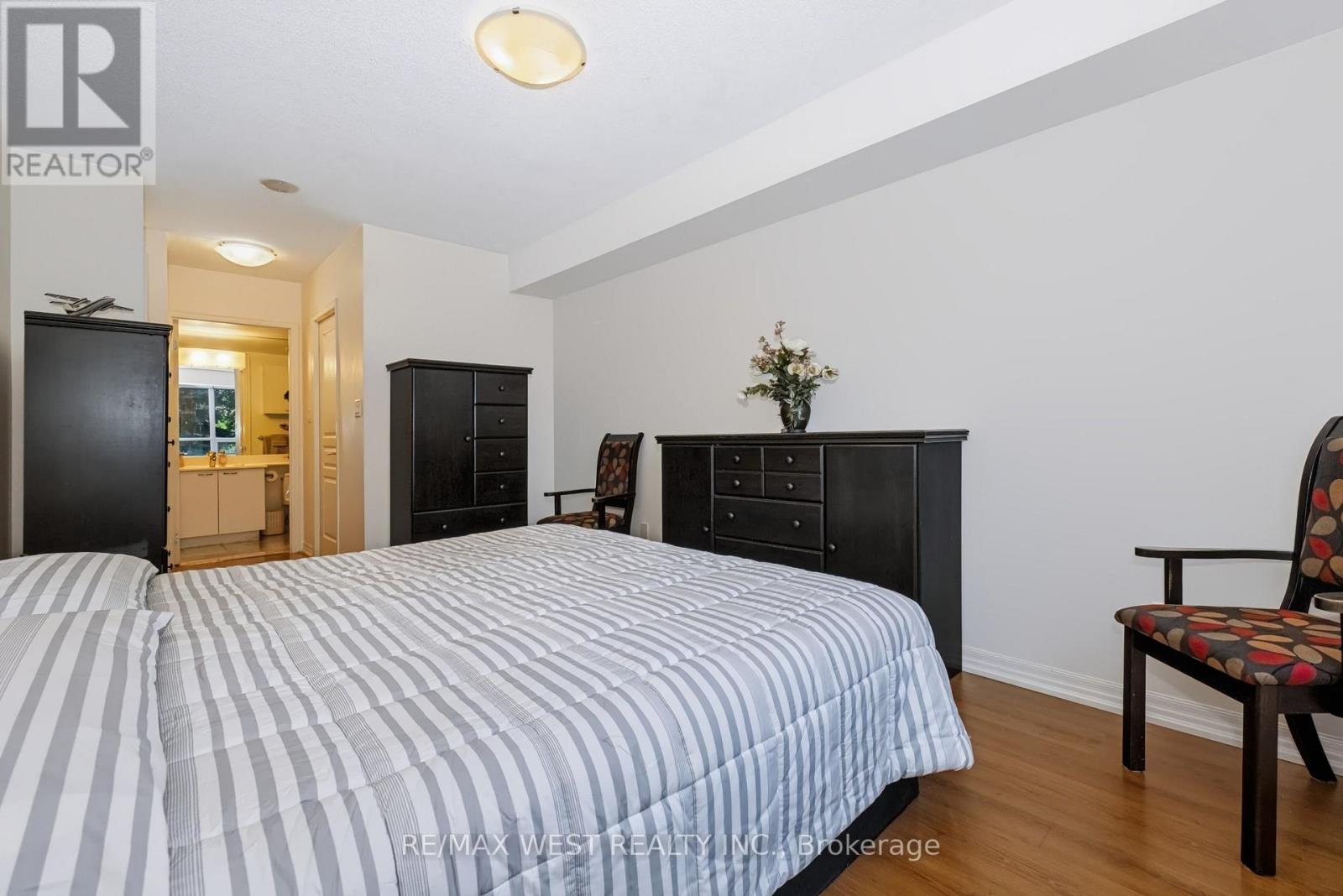 #209 1403 ROYAL YORK ROAD - 27