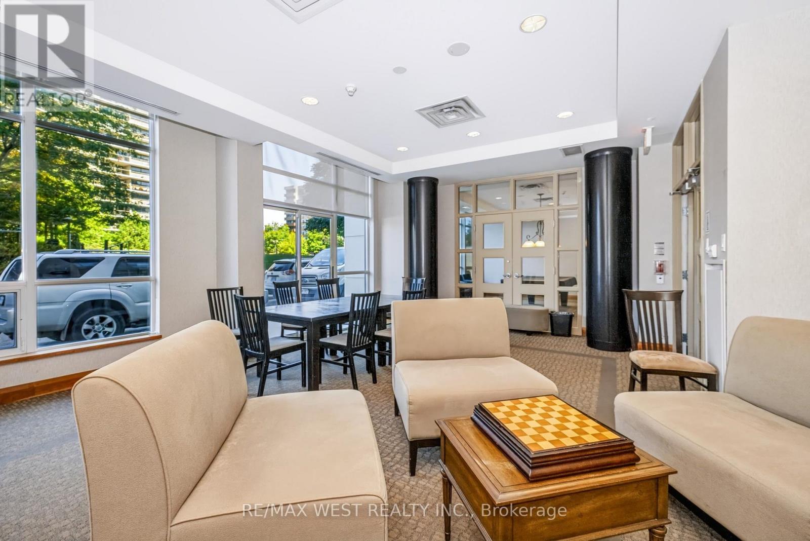 209- 1403 Royal York Road, Toronto, ON photo 38