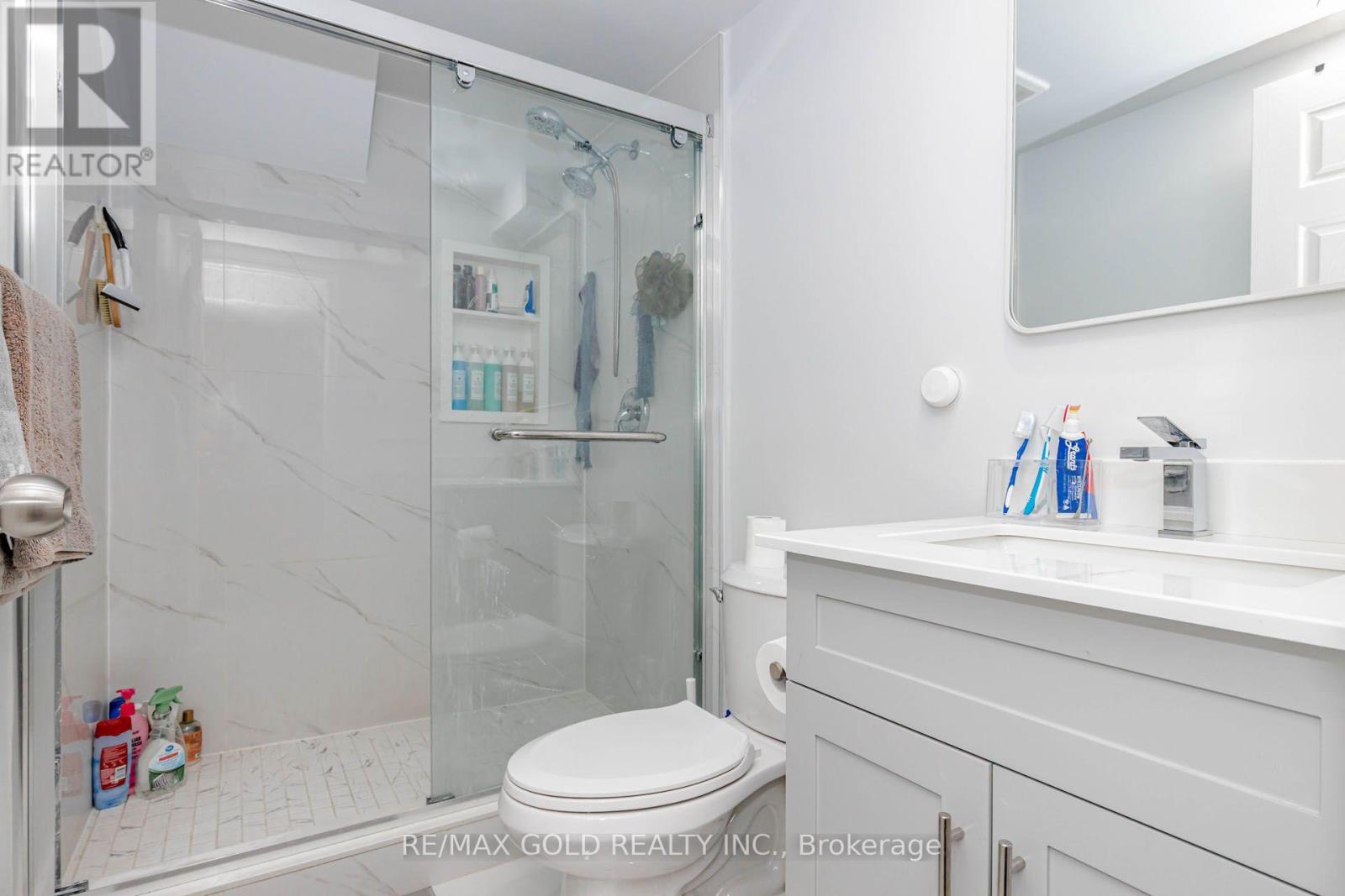 83 WICKSTEAD COURT - 38