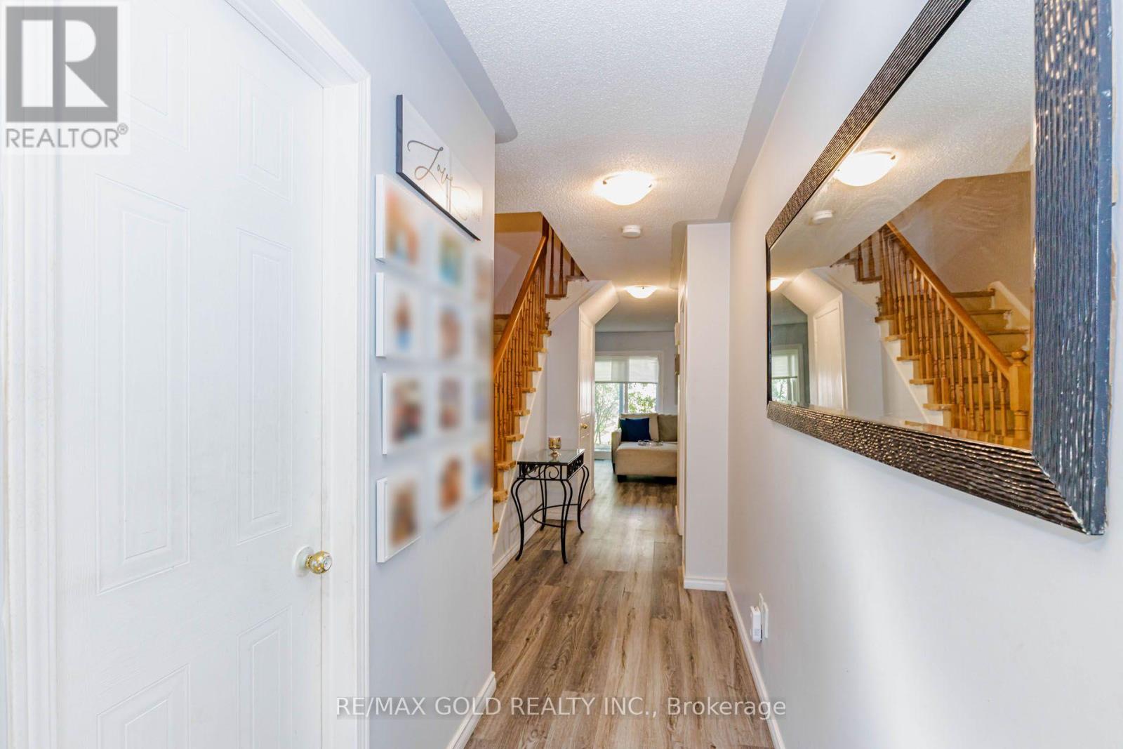 83 WICKSTEAD COURT - 4