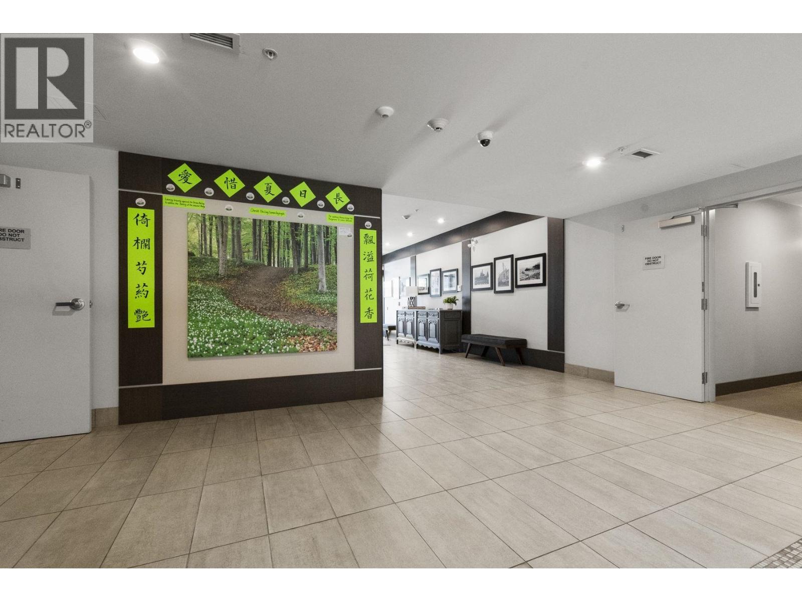 Photo of 206 3365 E 4TH AVENUE 28