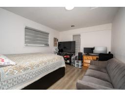 8448 154 Street, Surrey, BC V3S6H3 Photo 27