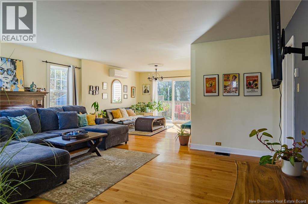 470 Young Street - 7