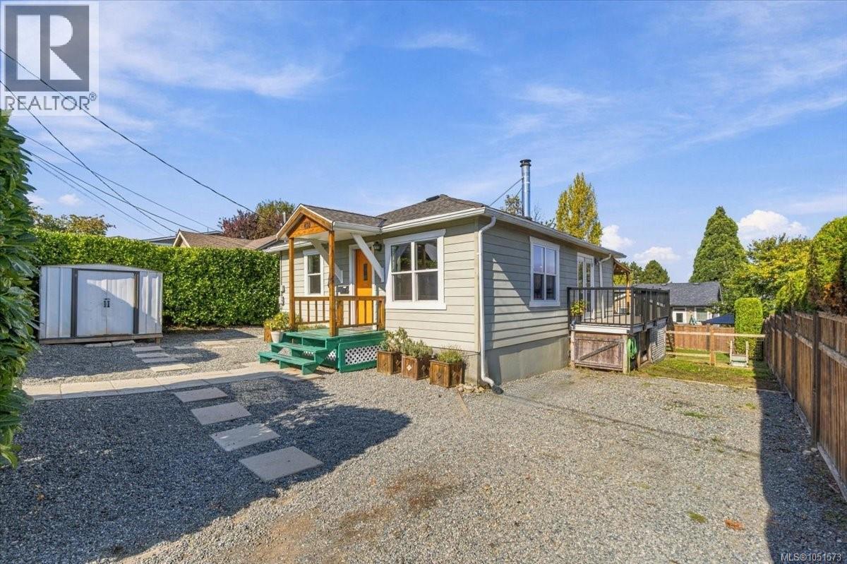 430 Drake St - Image 27