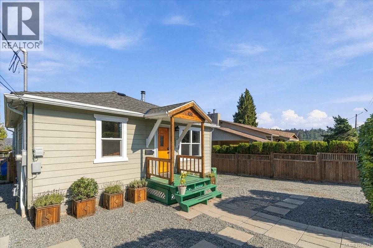 430 Drake St - 26