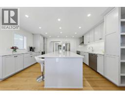 532 54 Avenue SW - photo 10
