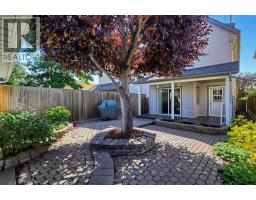 532 54 Avenue SW - photo 42