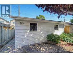 532 54 Avenue SW - photo 43