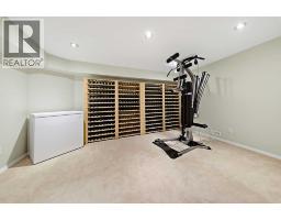 532 54 Avenue SW - photo 37