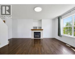 15 Coventry Link NE - photo 3