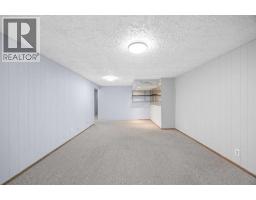 165 Marbrooke Circle, Calgary, AB T2A2W4 Photo 26