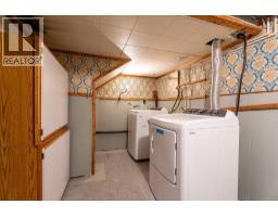 Photo 22 of 28, 1553 AINTREE DRIVE · Prince George, BC