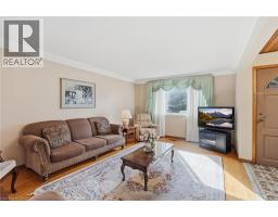 4pc Bathroom - 32 San Fernando Drive, Hamilton, ON L9C2C2 Photo 9