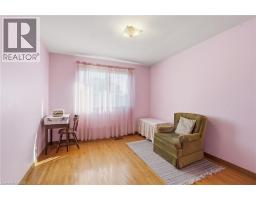 32 San Fernando Drive, Hamilton, ON L9C2C2 Photo 18
