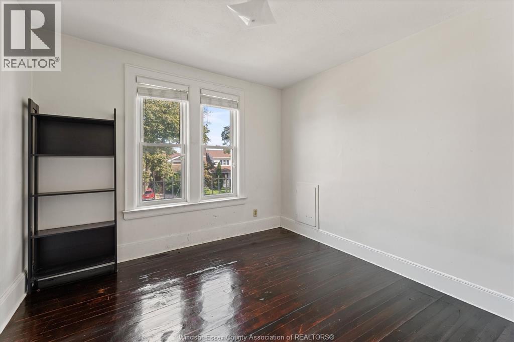 535 RANDOLPH AVENUE - 18