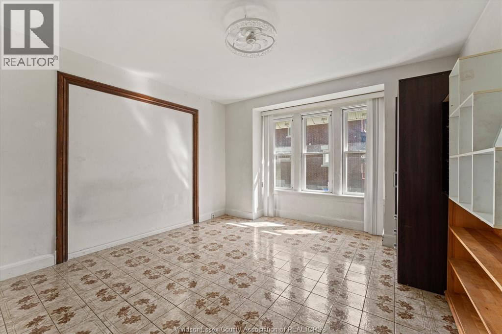 535 RANDOLPH AVENUE - 19