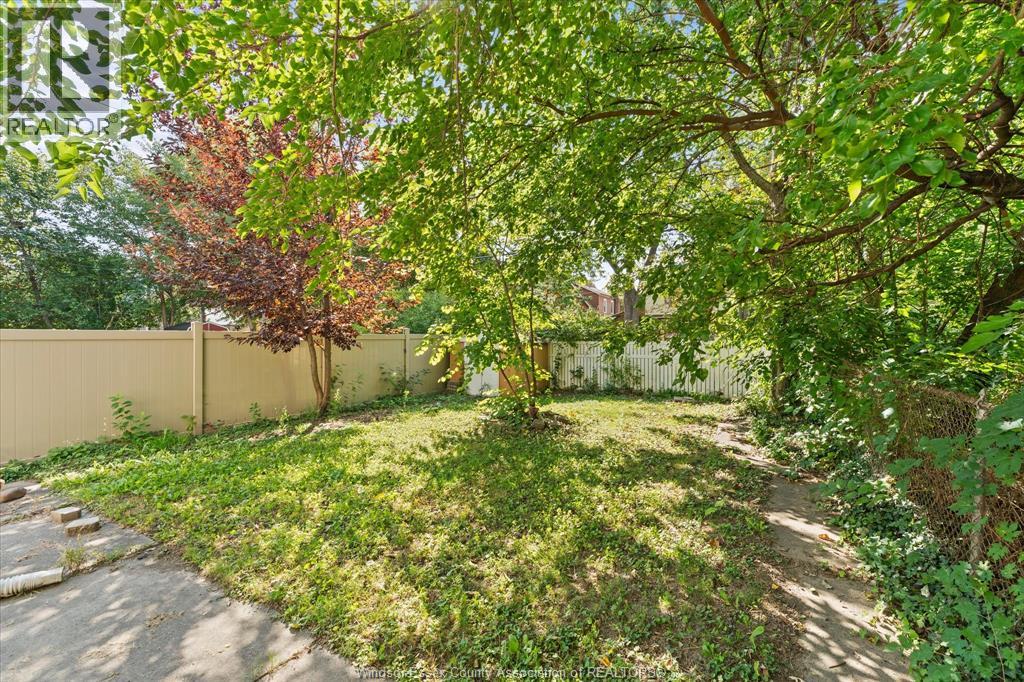 535 RANDOLPH AVENUE - 32