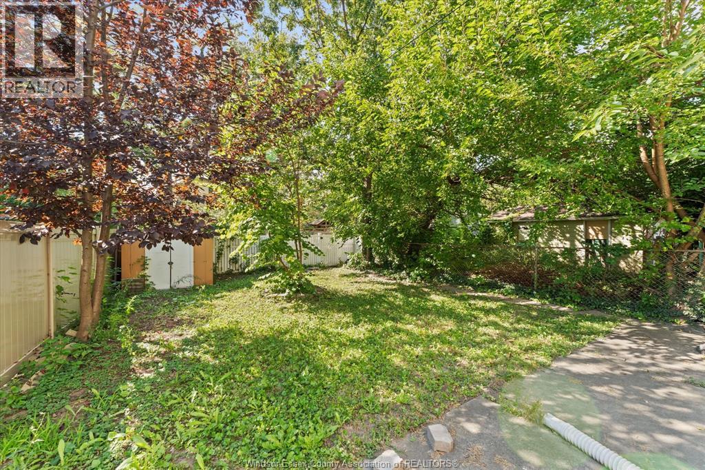 535 RANDOLPH AVENUE - 33