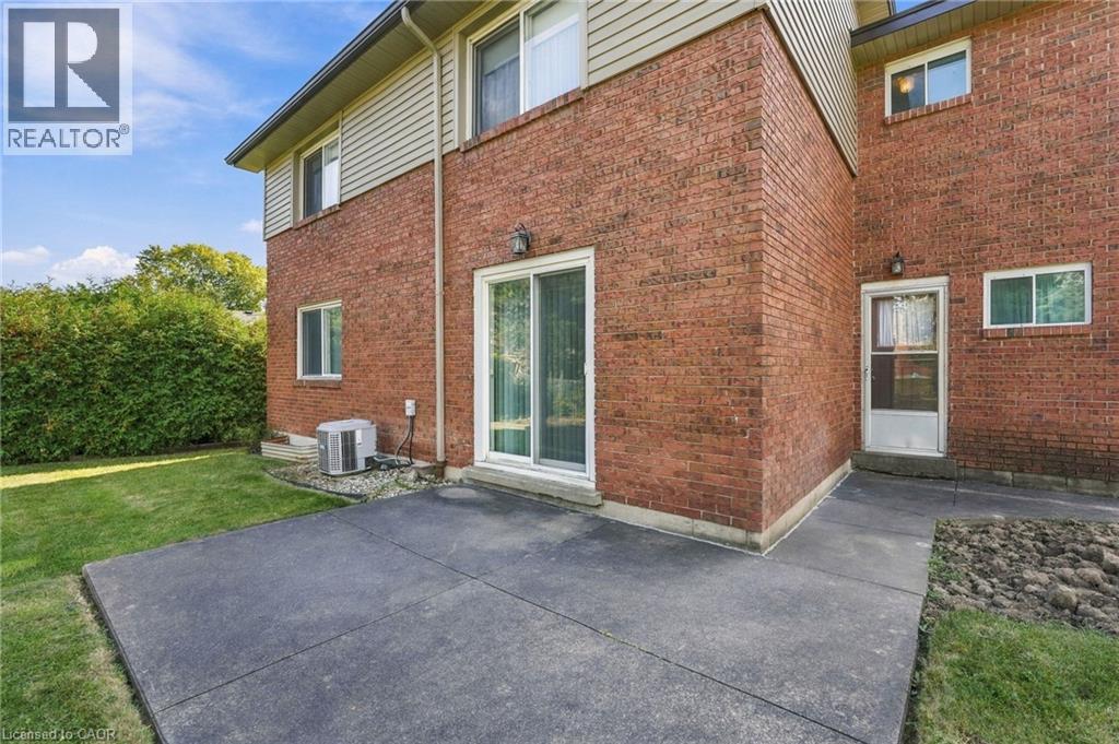32 SAN FERNANDO Drive - 42