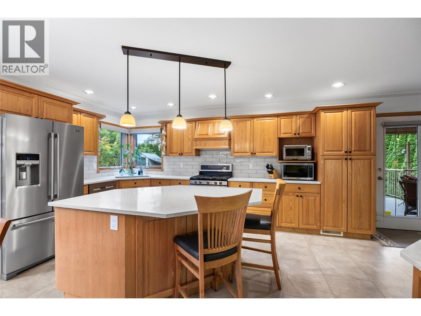 780 Huntington Drive - 12