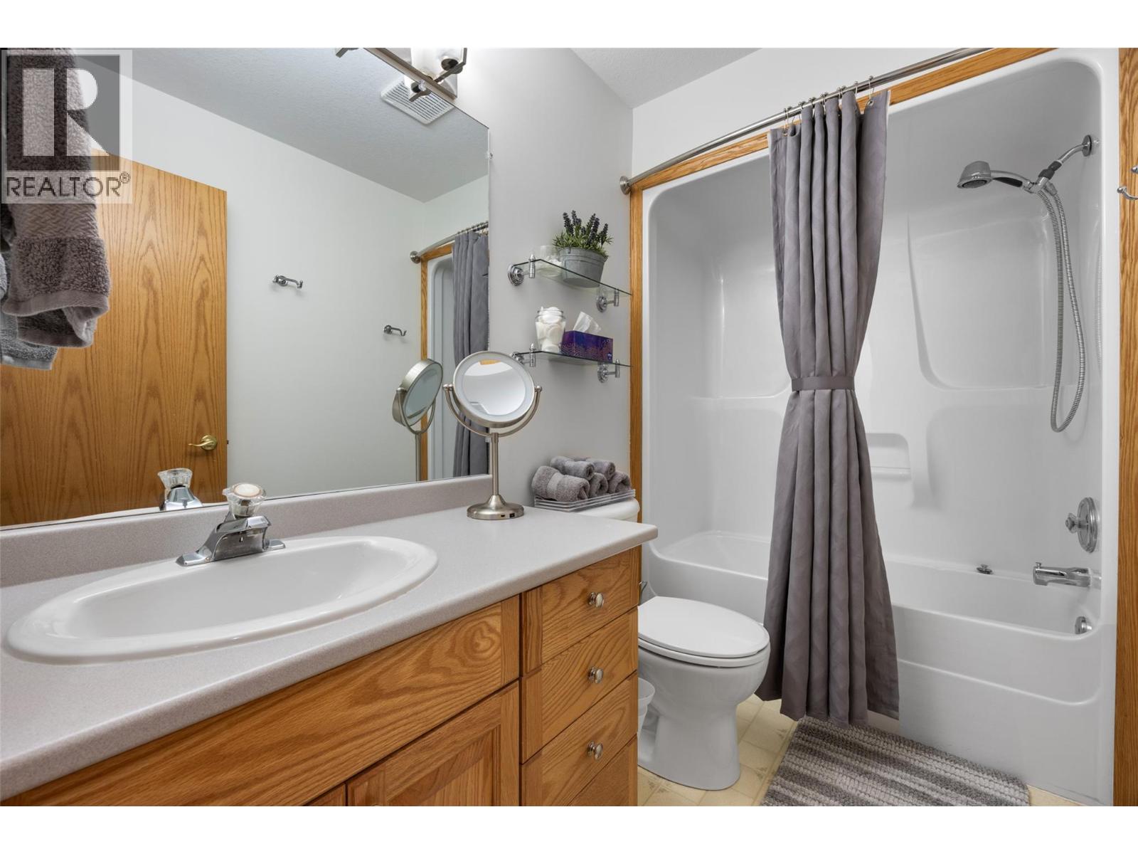 780 Huntington Drive, Kamloops