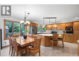 2pc Bathroom - 780 Huntington Drive, Kamloops, BC V2B6G4 Photo 13