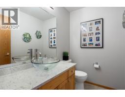 780 Huntington Drive, Kamloops, BC V2B6G4 Photo 17