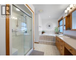 780 Huntington Drive, Kamloops, BC V2B6G4 Photo 22