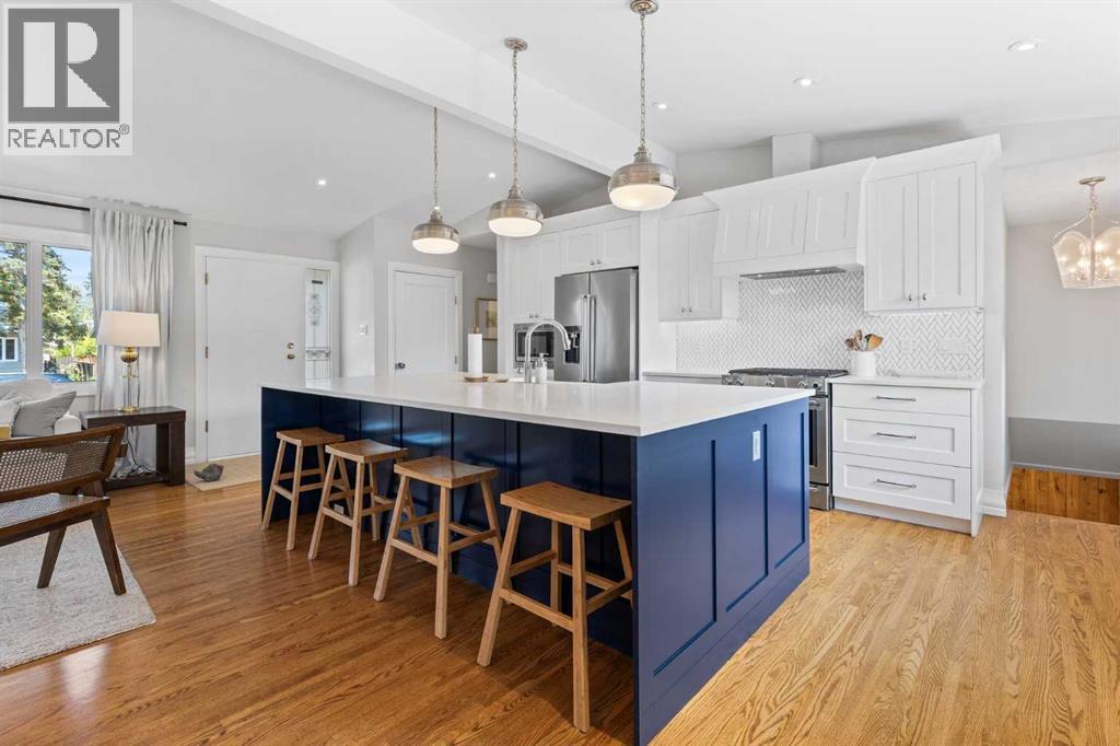 27 Gordon Drive SW - 1