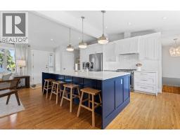 27 Gordon Drive SW - photo 1