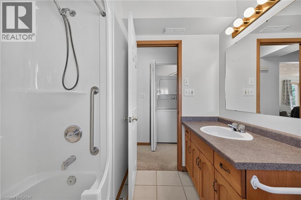 424 JOHN Street - 21