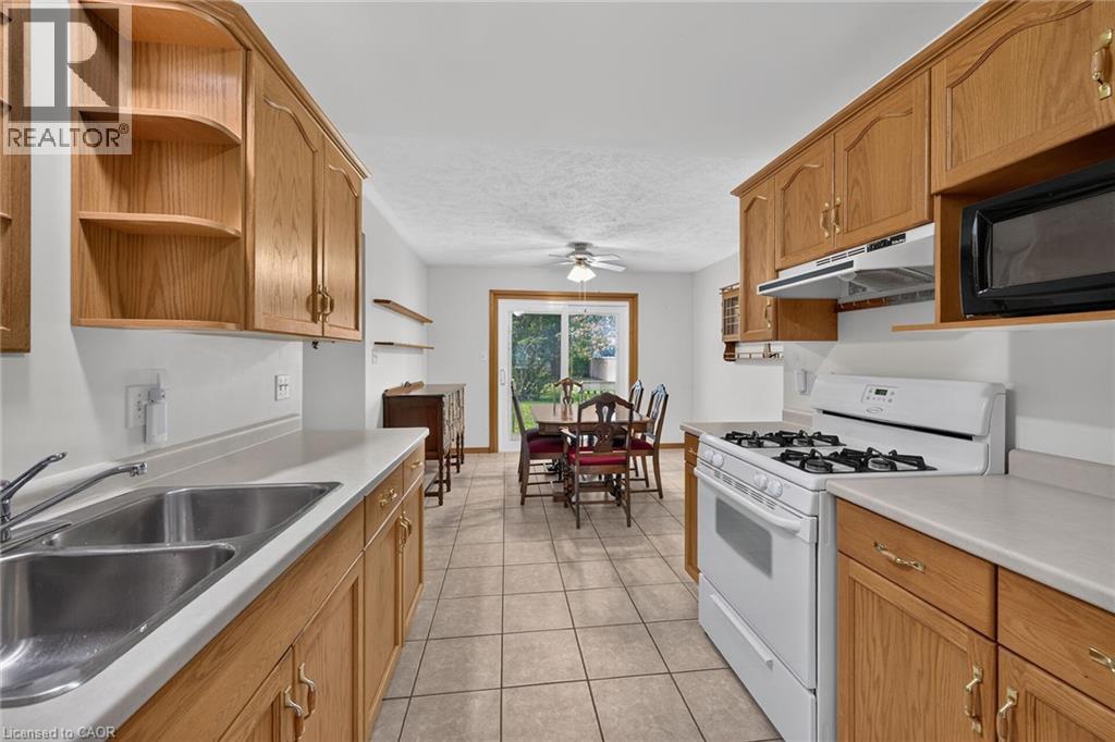 424 JOHN Street - 10