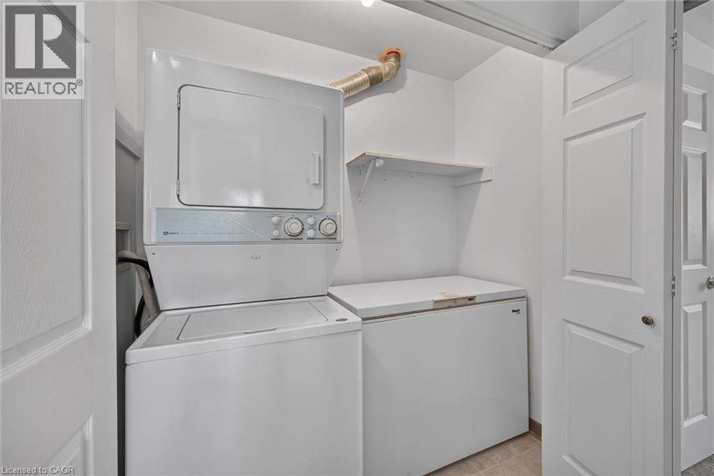 424 JOHN Street - 22