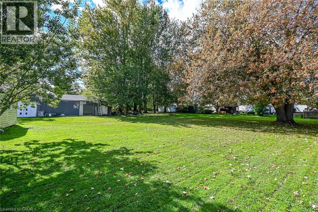 424 JOHN Street - Image 30