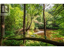1622 Housey's Rapids Road, Gravenhurst, ON P1P1R3 Photo 26