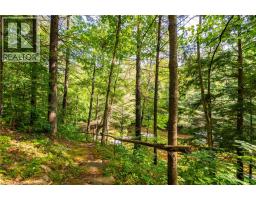 1622 Housey's Rapids Road, Gravenhurst, ON P1P1R3 Photo 25