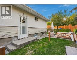 6031 Thornbank Drive NW - photo 34