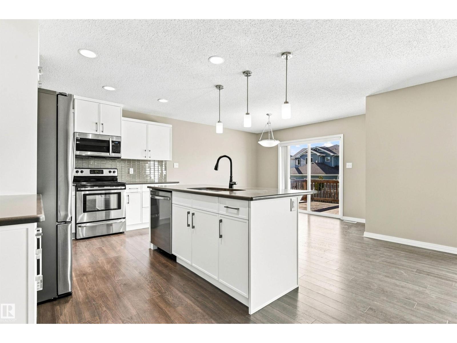 3528 CLAXTON CR SW - 10
