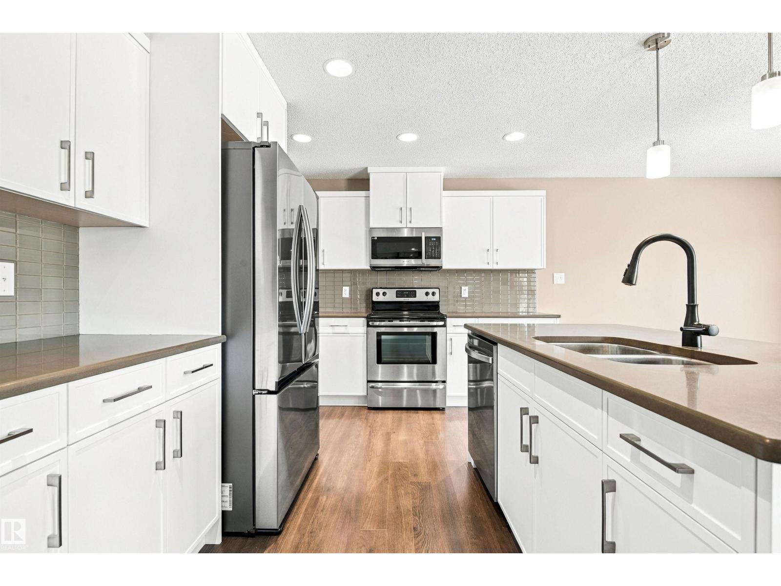 3528 CLAXTON CR SW - 11